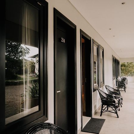 New Surya Hotel Banyuwangi  Eksteriør bilde