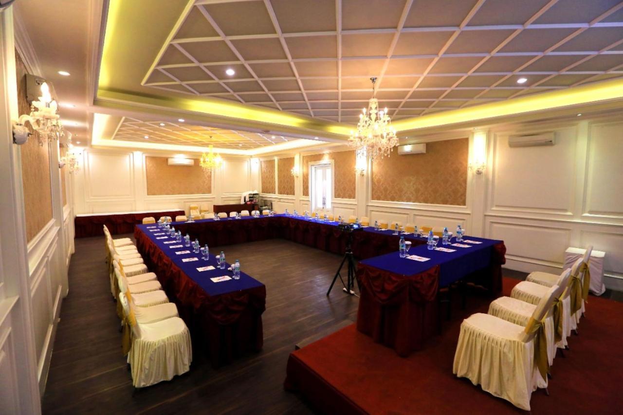 New Surya Hotel Banyuwangi  Eksteriør bilde