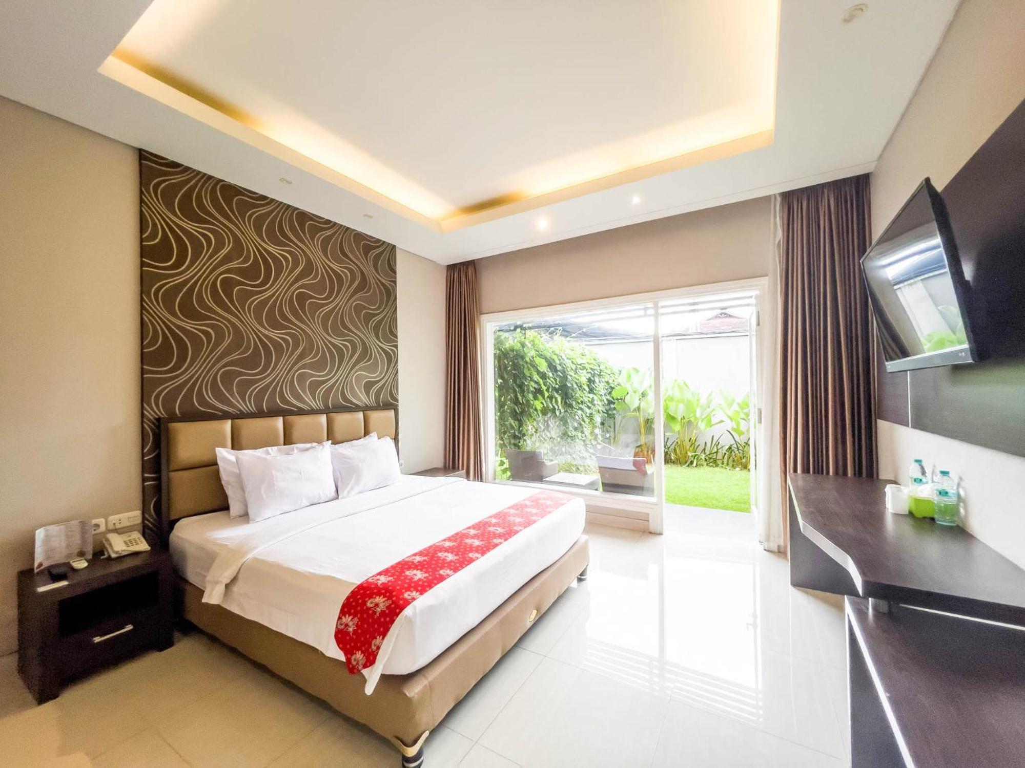 New Surya Hotel Banyuwangi  Eksteriør bilde