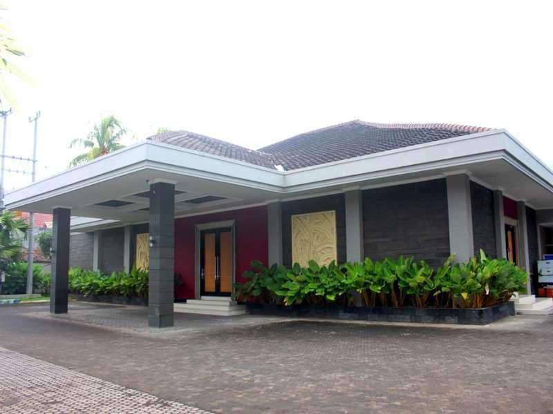 New Surya Hotel Banyuwangi  Eksteriør bilde